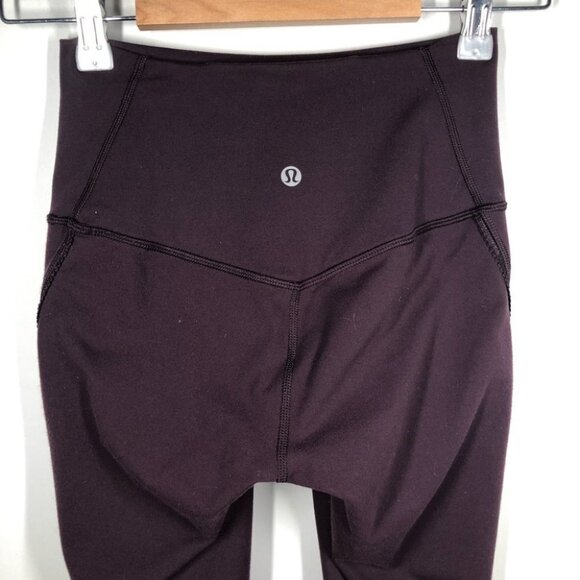 Lululemon Deep‎ Breath Tights in Black  Cherry Size 2 - Picture 7 of 10